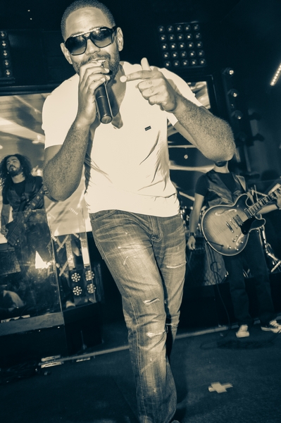 Diva Club On Saturday Night
